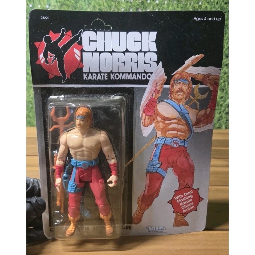 Chuck Norris Karate Kommandos Battle Gear Chuck Action Figure